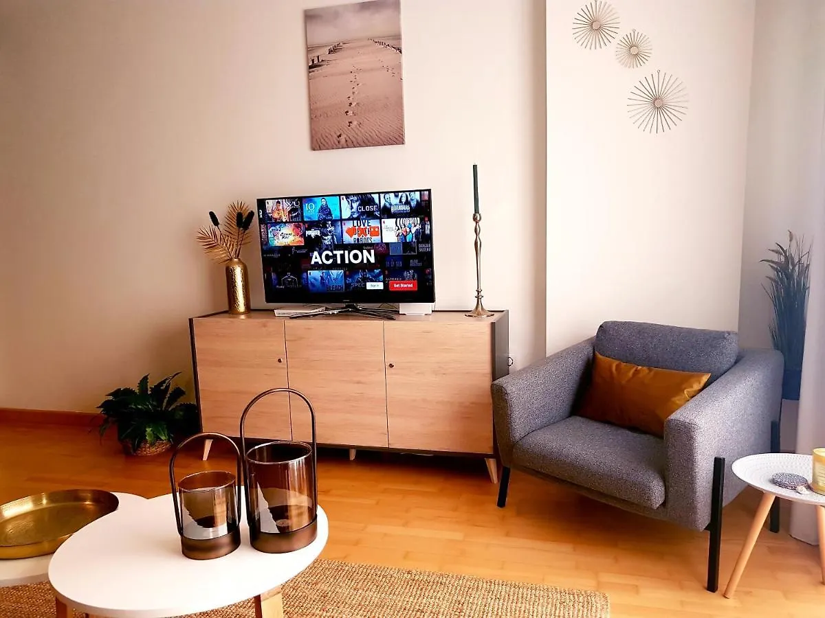 A Space That Feels Like Home With Private Parking Malaga